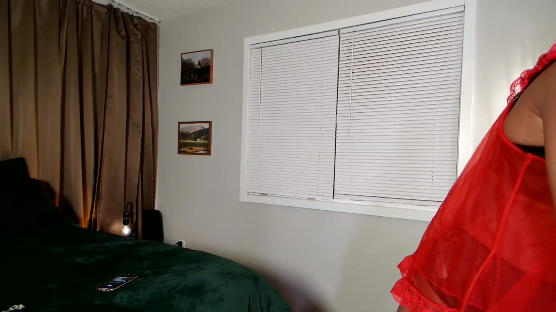 Gallery image thumbnail from SunnylilDays's myfreecams stream on, 08/03/2024, 03:50 image 2 of 20