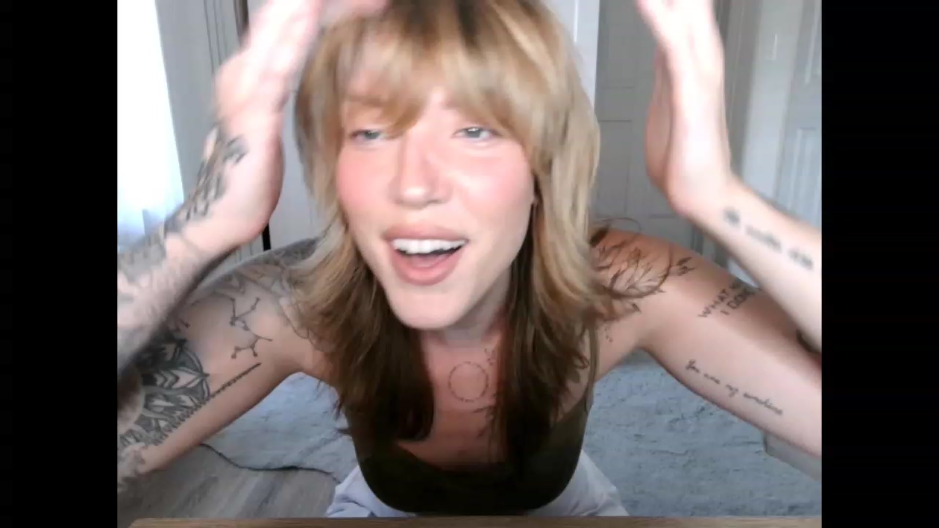 Gallery image thumbnail from Sunnyy_Dazee's myfreecams stream on, 03/28/2023, 21:39 image 1 of 20
