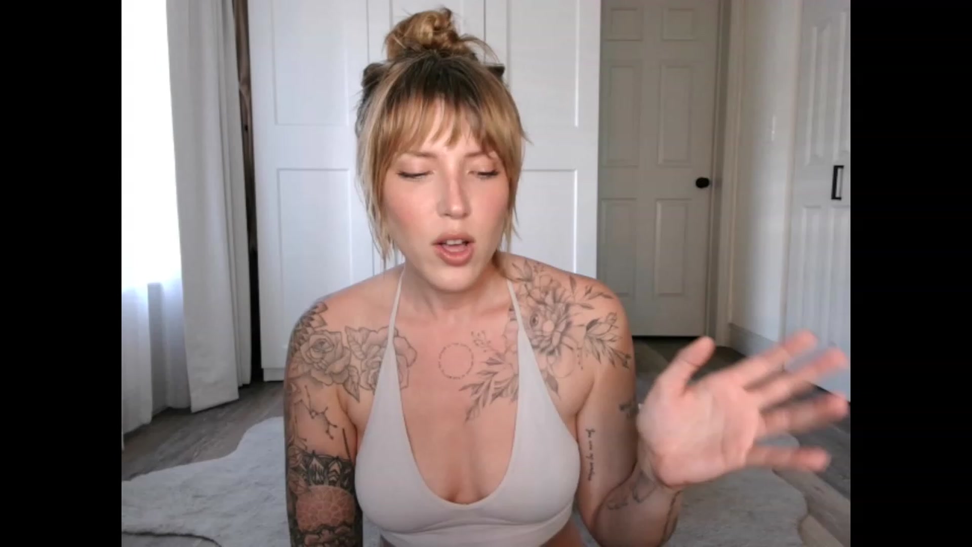 Gallery image thumbnail from Sunnyy_Dazee's myfreecams stream on, 04/03/2023, 21:31 image 19 of 20