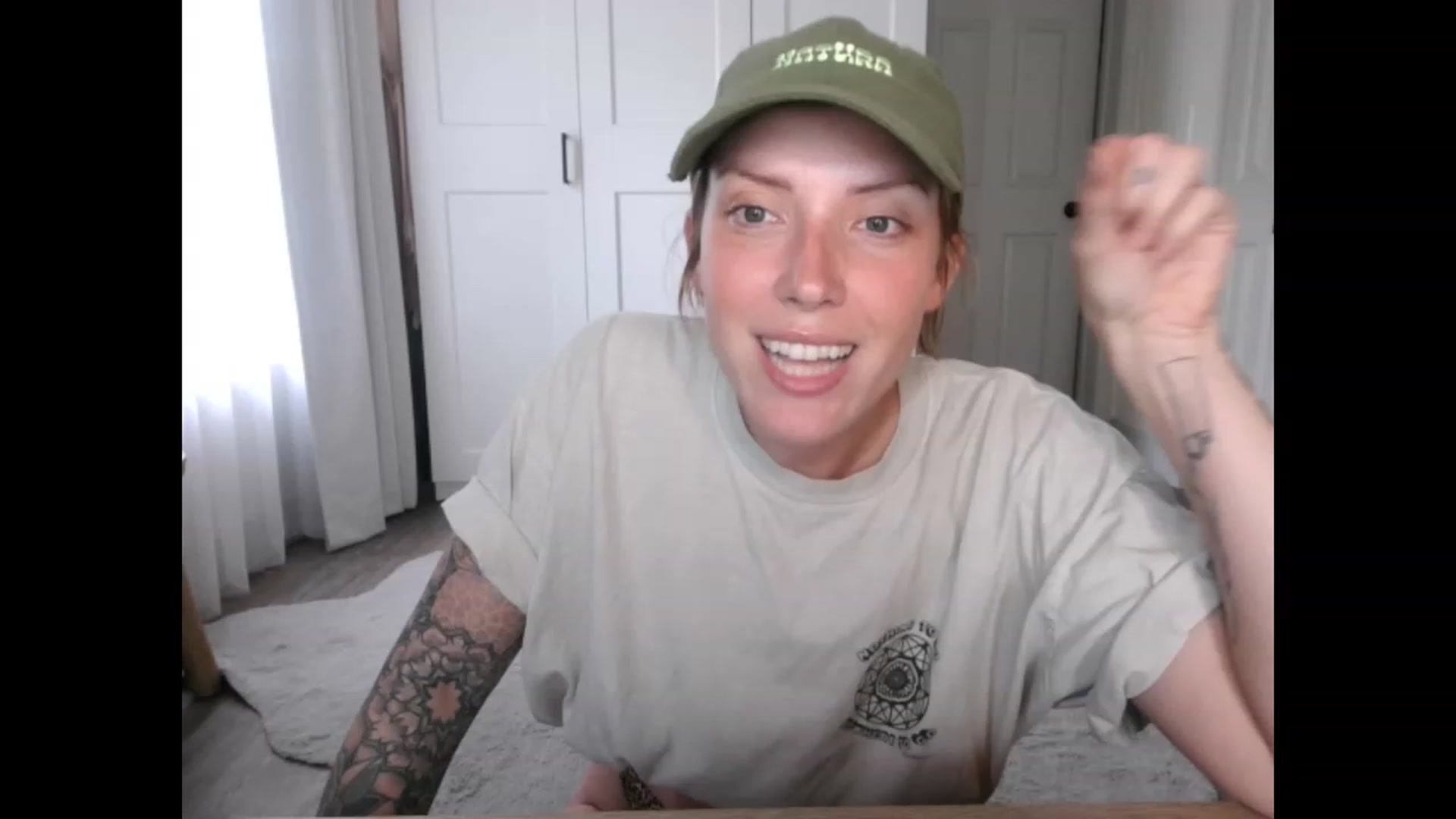 Gallery image thumbnail from Sunnyy_Dazee's myfreecams stream on, 04/28/2023, 23:05 image 4 of 20