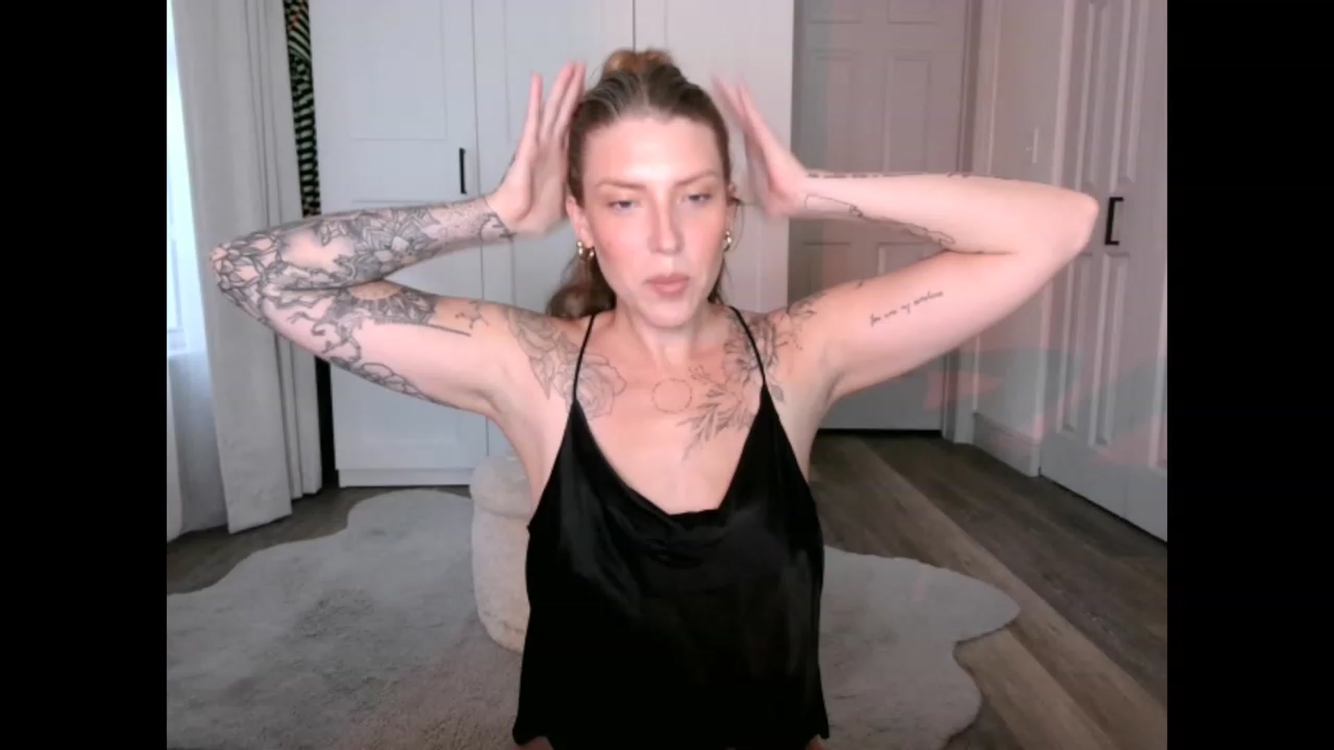 Gallery image thumbnail from Sunnyy_Dazee's myfreecams stream on, 05/24/2023, 21:18 image 5 of 20