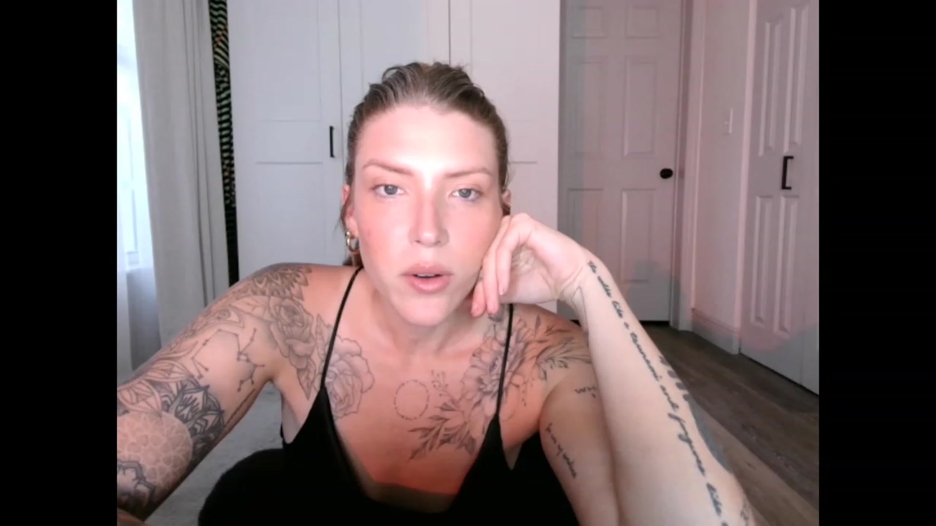 Gallery image thumbnail from Sunnyy_Dazee's myfreecams stream on, 05/24/2023, 21:18 image 18 of 20