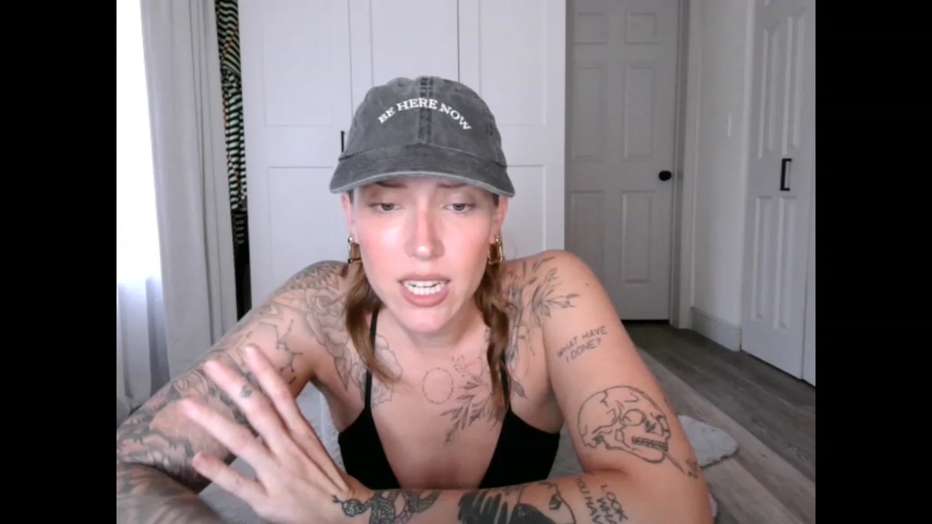 Gallery image thumbnail from Sunnyy_Dazee's myfreecams stream on, 05/25/2023, 23:39 image 14 of 20