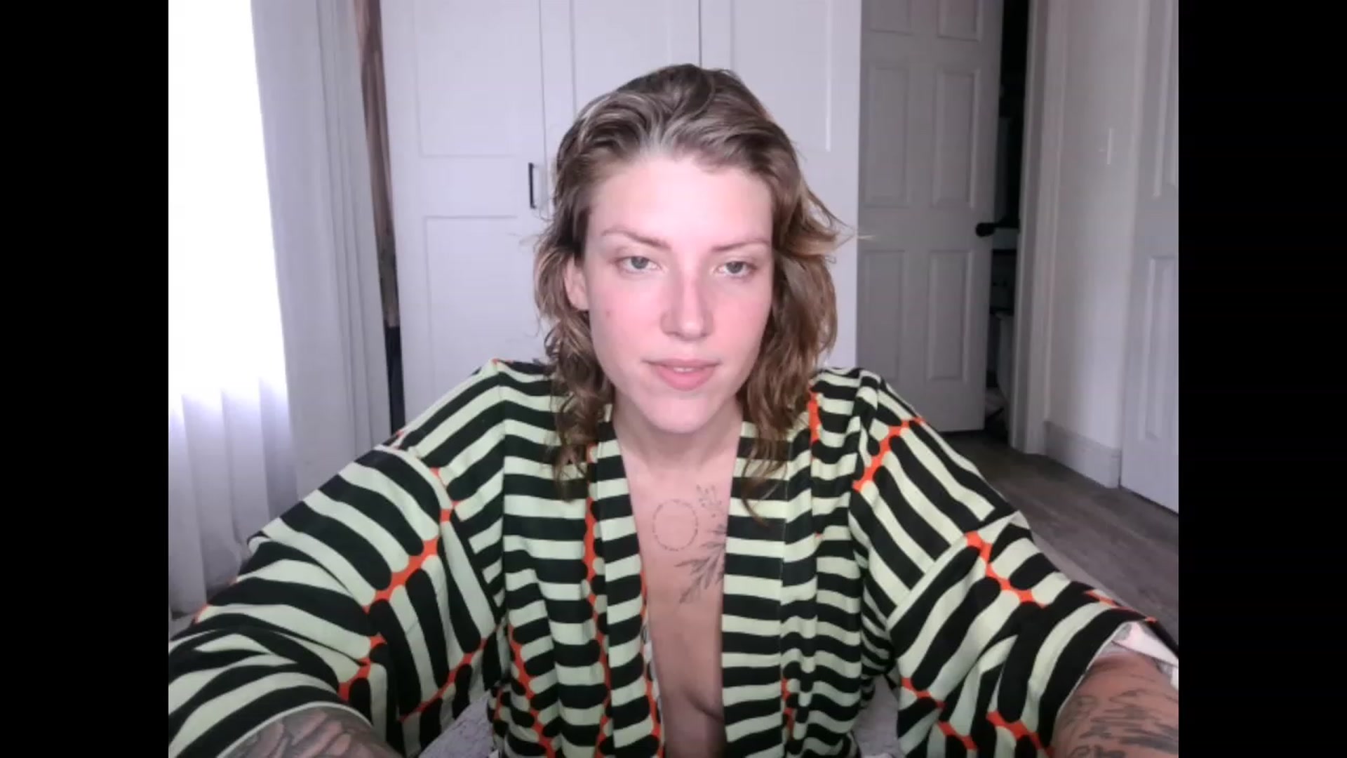 Gallery image thumbnail from Sunnyy_Dazee's myfreecams stream on, 05/26/2023, 23:34 image 9 of 20