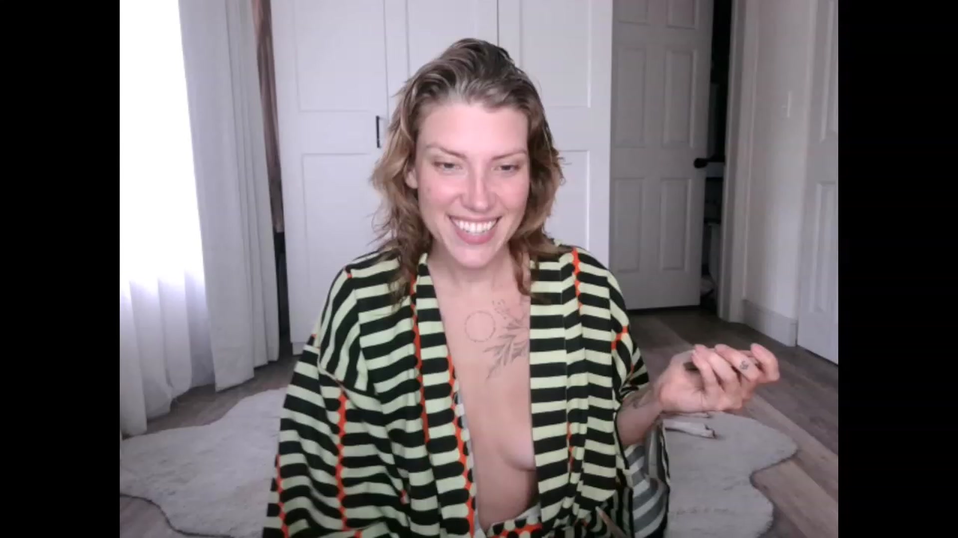 Gallery image thumbnail from Sunnyy_Dazee's myfreecams stream on, 05/26/2023, 23:34 image 5 of 20