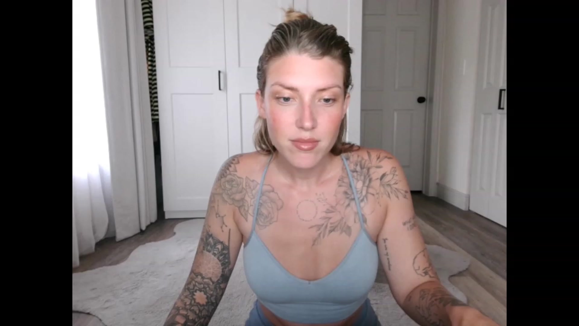 Gallery image thumbnail from Sunnyy_Dazee's myfreecams stream on, 05/31/2023, 24:02 image 3 of 20