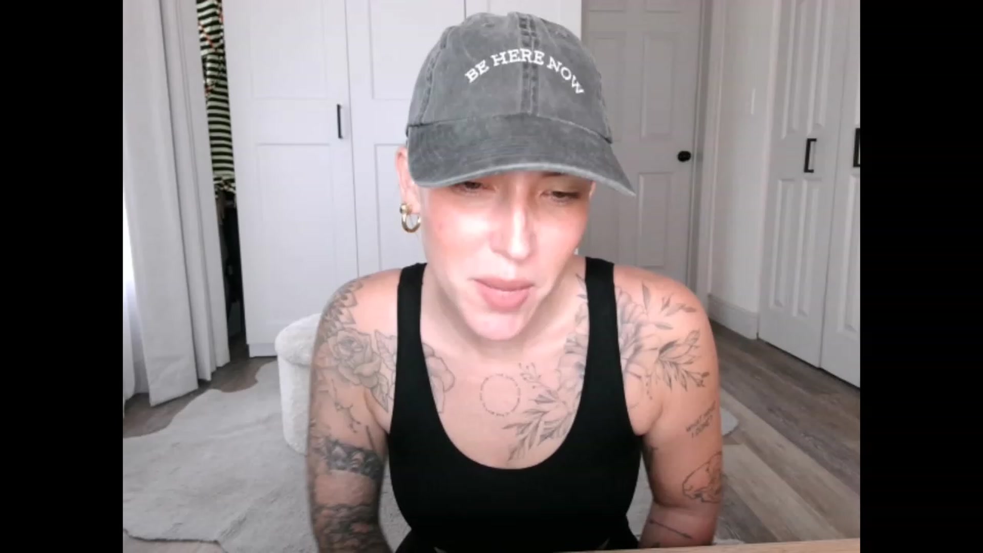 Gallery image thumbnail from Sunnyy_Dazee's myfreecams stream on, 06/02/2023, 21:22 image 8 of 20
