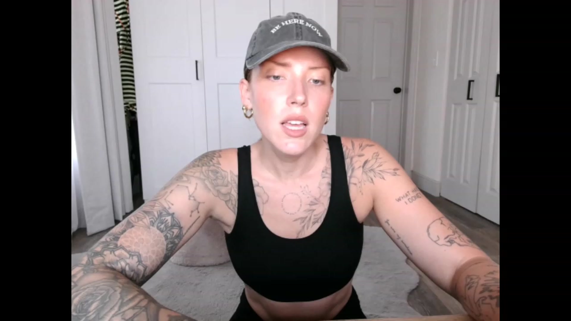 Gallery image thumbnail from Sunnyy_Dazee's myfreecams stream on, 06/02/2023, 21:22 image 14 of 20