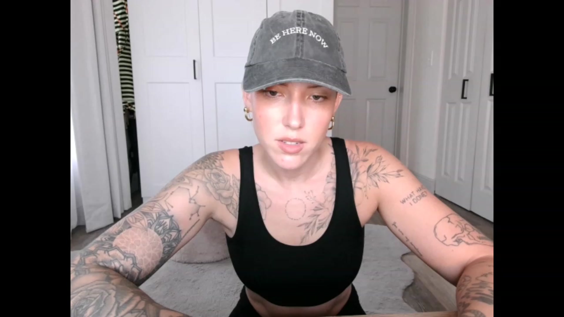 Gallery image thumbnail from Sunnyy_Dazee's myfreecams stream on, 06/02/2023, 21:22 image 10 of 20