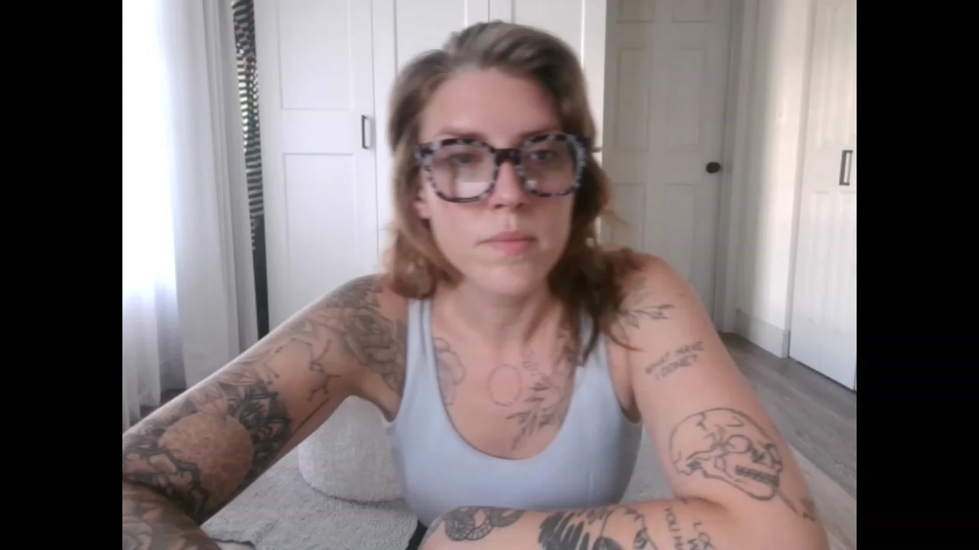 Gallery image thumbnail from Sunnyy_Dazee's myfreecams stream on, 06/13/2023, 22:05 image 14 of 20