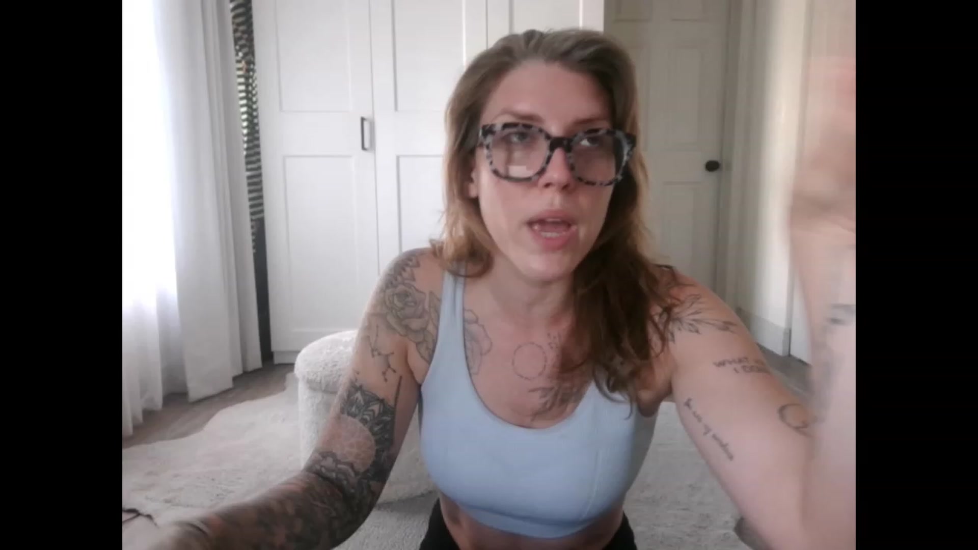 Gallery image thumbnail from Sunnyy_Dazee's myfreecams stream on, 06/13/2023, 22:05 image 2 of 20