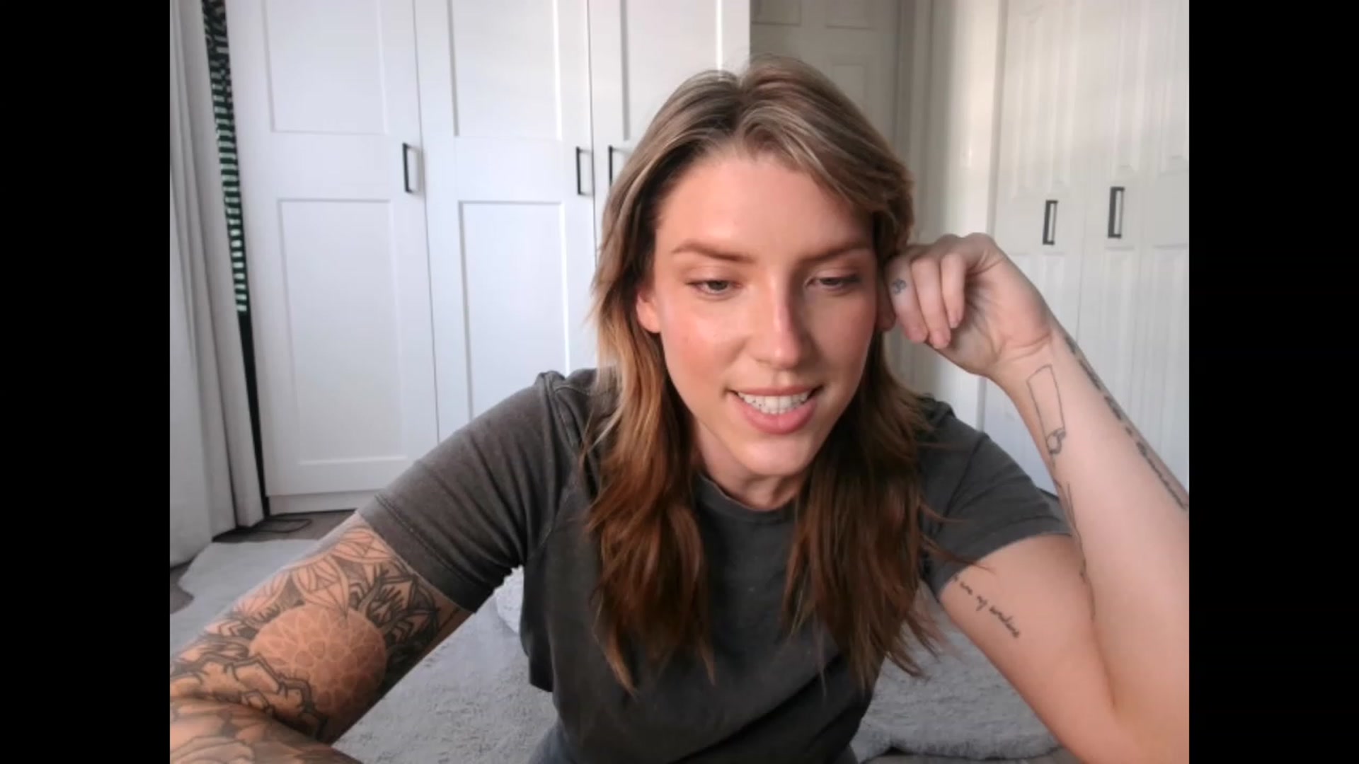 Gallery image thumbnail from Sunnyy_Dazee's myfreecams stream on, 06/26/2023, 23:02 image 5 of 20