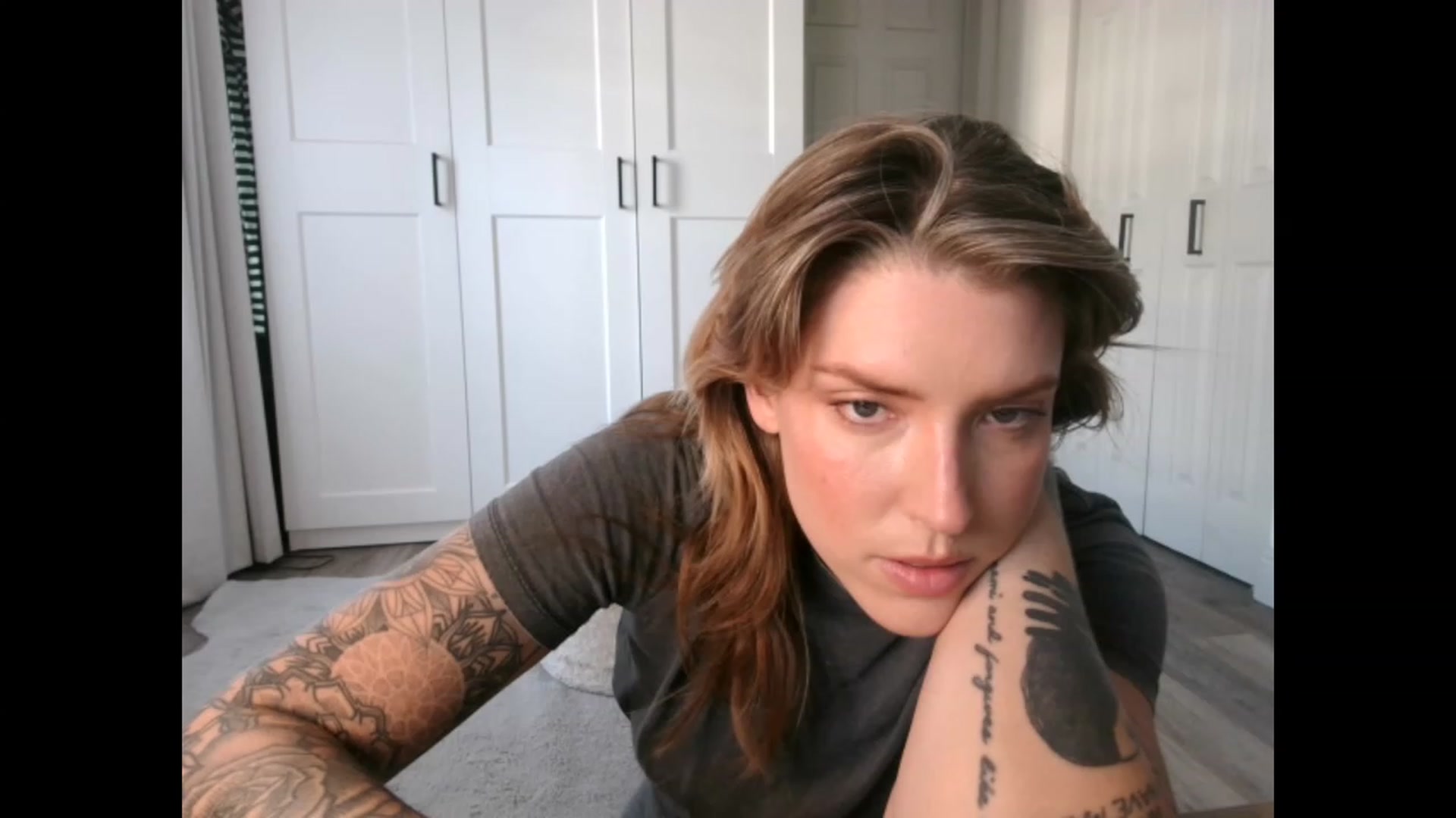 Gallery image thumbnail from Sunnyy_Dazee's myfreecams stream on, 06/26/2023, 23:02 image 7 of 20