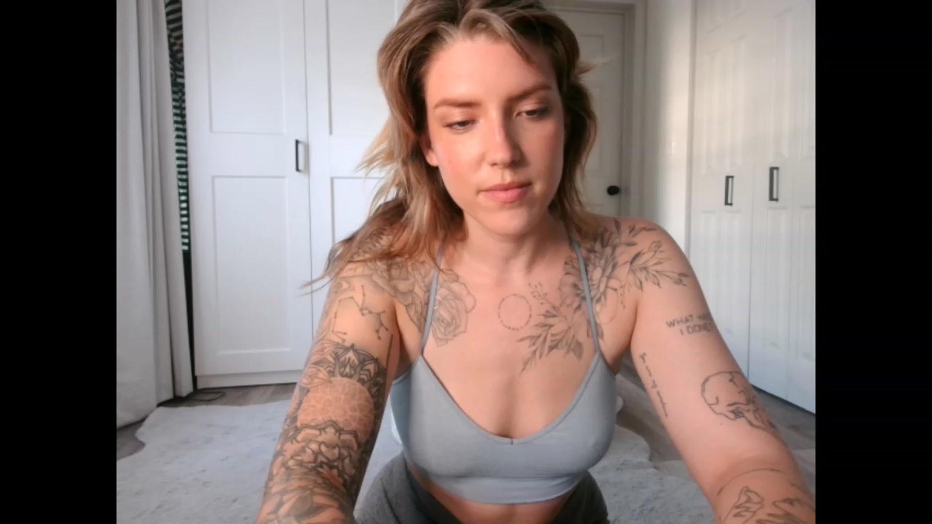 Gallery image thumbnail from Sunnyy_Dazee's myfreecams stream on, 06/26/2023, 23:02 image 15 of 20