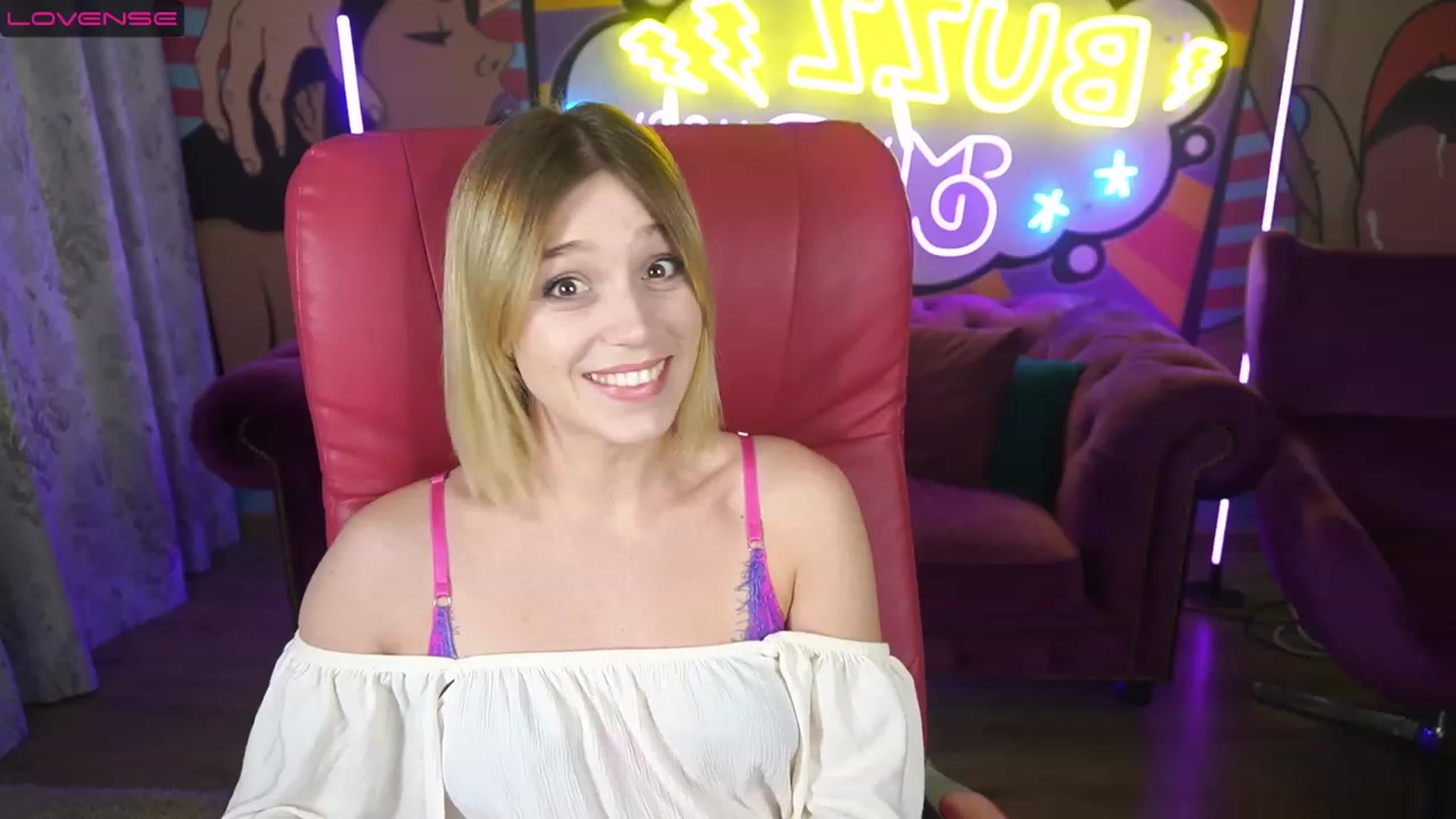 Gallery image thumbnail from SunnyyyLana's myfreecams stream on, 06/26/2023, 09:50 image 19 of 20