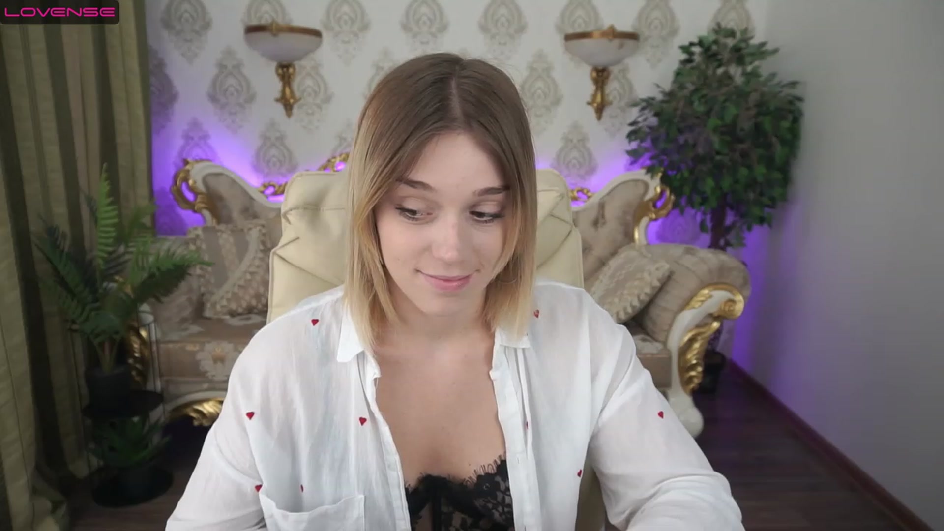 Gallery image thumbnail from SunnyyyLana's myfreecams stream on, 08/04/2023, 11:49 image 17 of 20