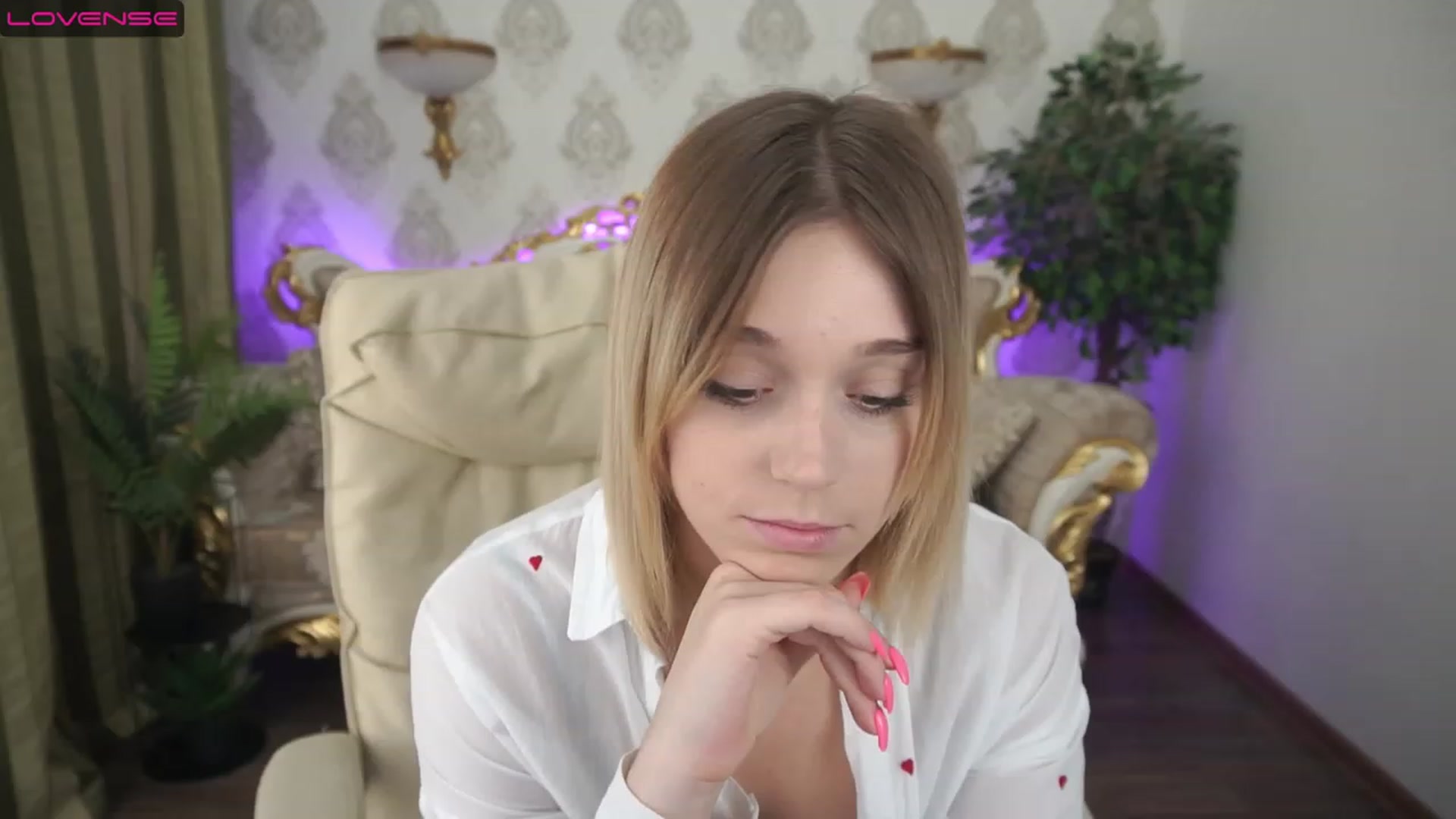 Gallery image thumbnail from SunnyyyLana's myfreecams stream on, 08/04/2023, 11:49 image 2 of 20