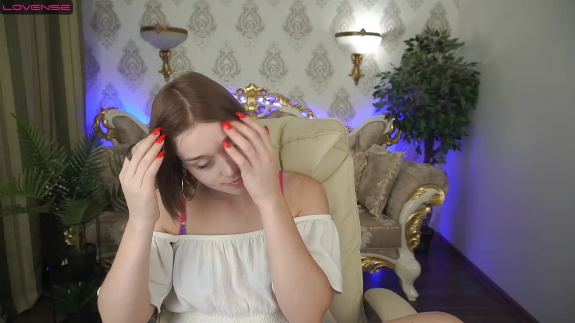 Gallery image thumbnail from SunnyyyLana's myfreecams stream on, 08/21/2023, 11:50 image 12 of 20