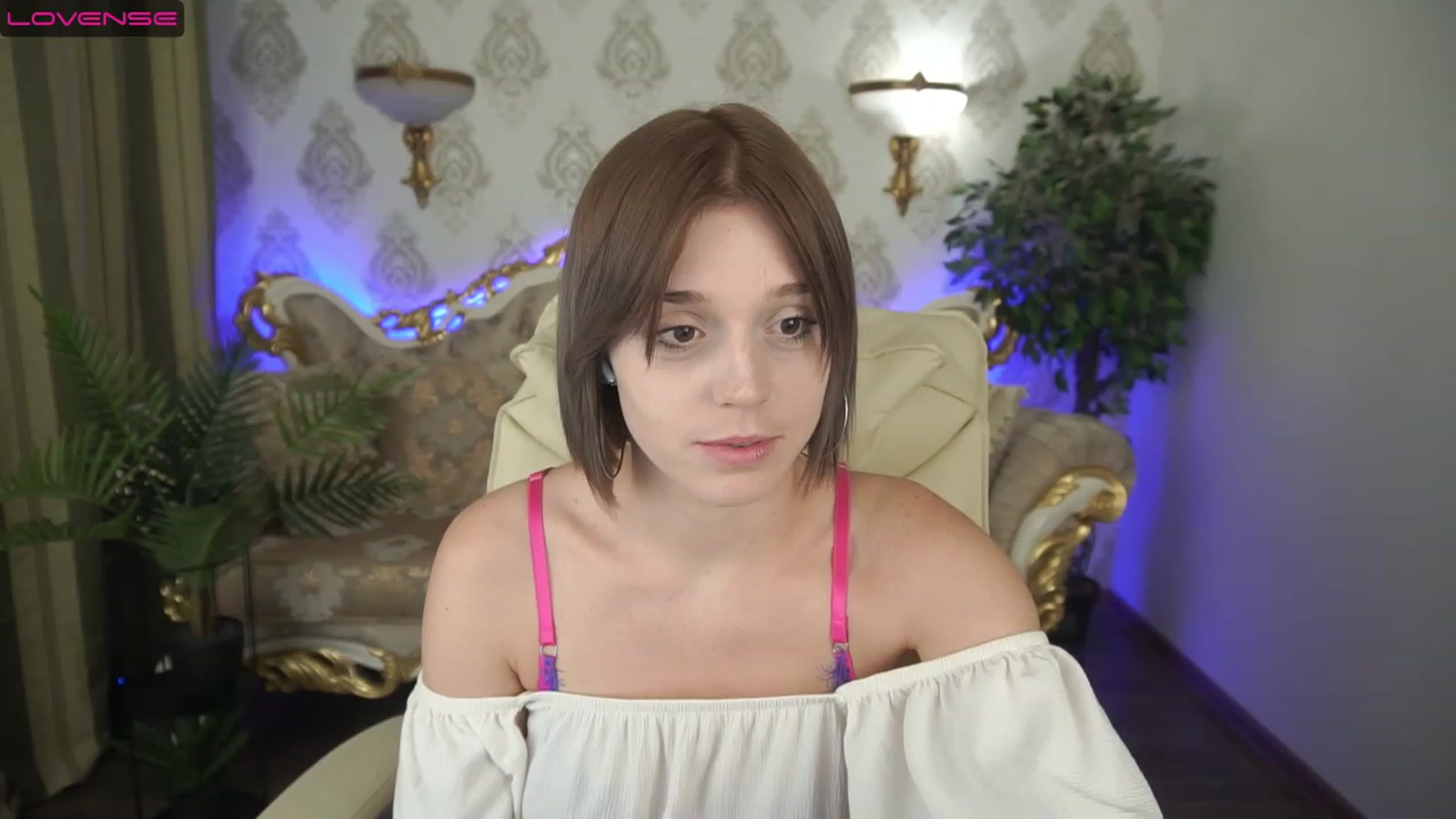 Gallery image thumbnail from SunnyyyLana's myfreecams stream on, 08/21/2023, 11:50 image 19 of 20