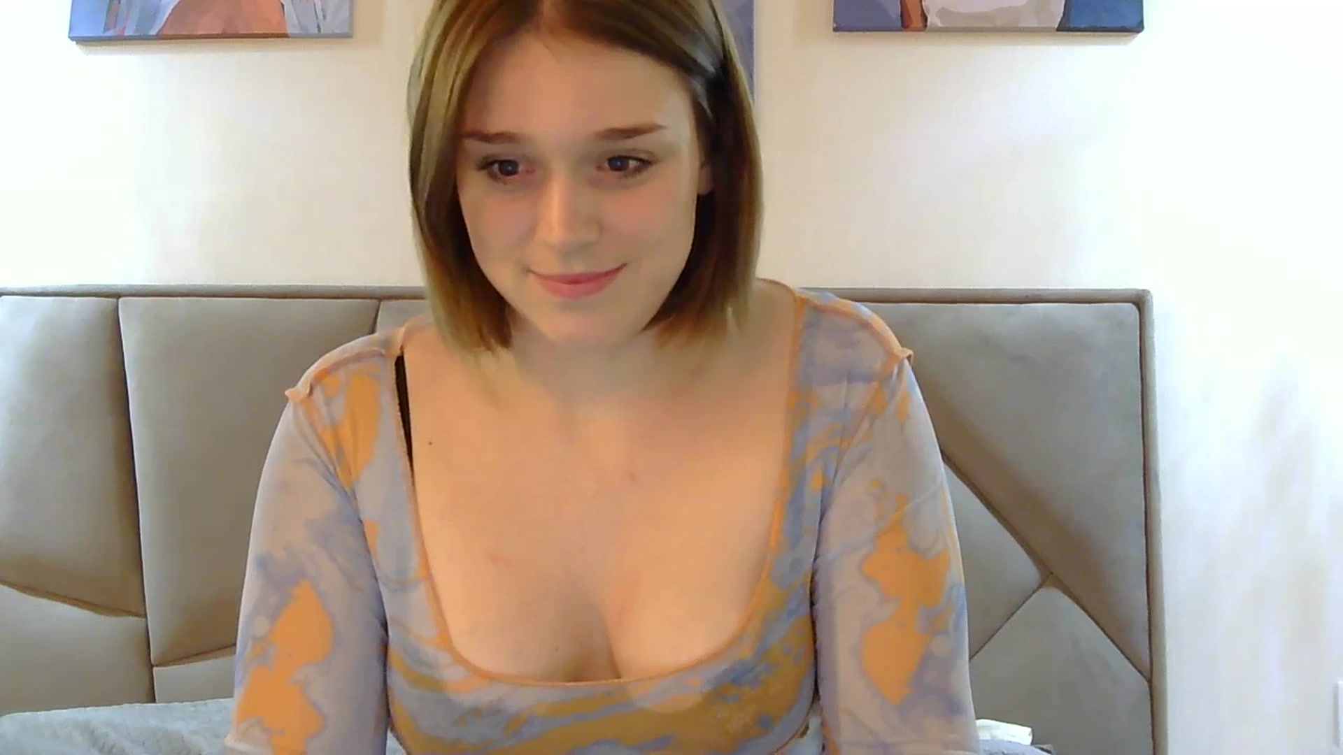 Gallery image thumbnail from SunnyyyLana's myfreecams stream on, 01/15/2024, 22:38 image 13 of 20