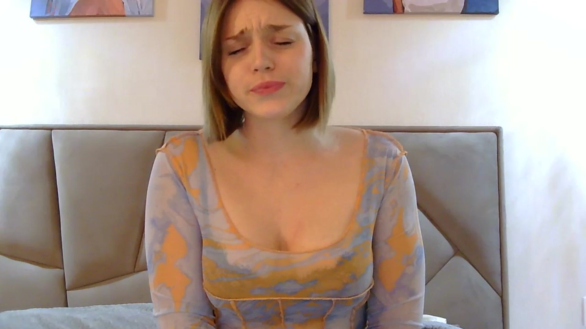 Gallery image thumbnail from SunnyyyLana's myfreecams stream on, 01/15/2024, 22:38 image 4 of 20
