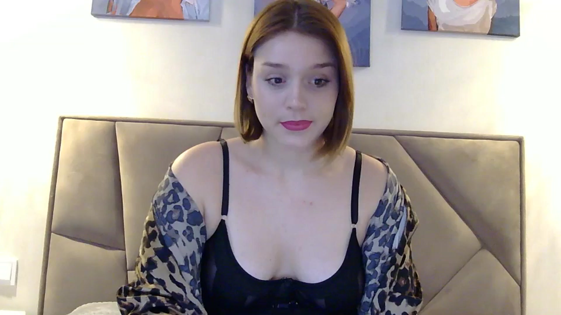 Gallery image thumbnail from SunnyyyLana's myfreecams stream on, 01/27/2024, 18:20 image 1 of 20