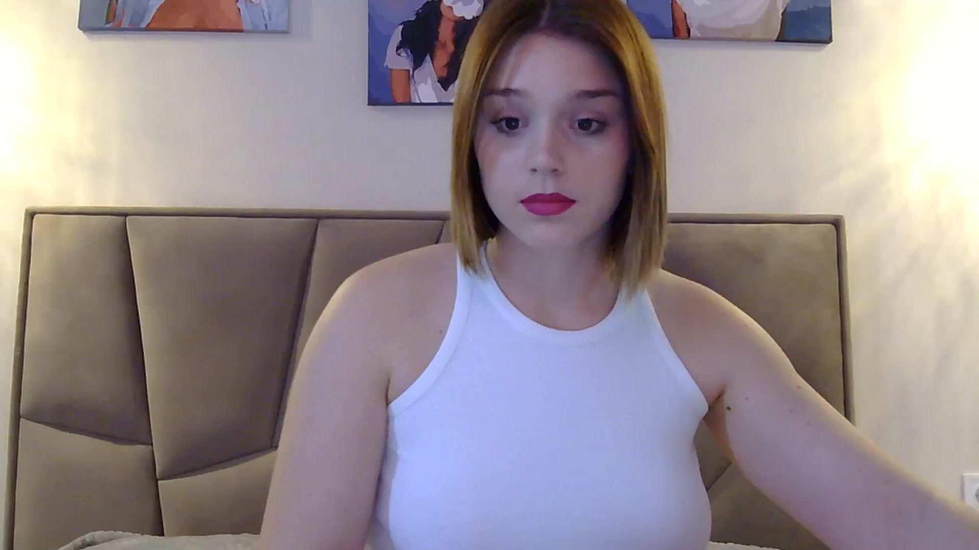 Gallery image thumbnail from SunnyyyLana's myfreecams stream on, 01/29/2024, 18:09 image 1 of 20