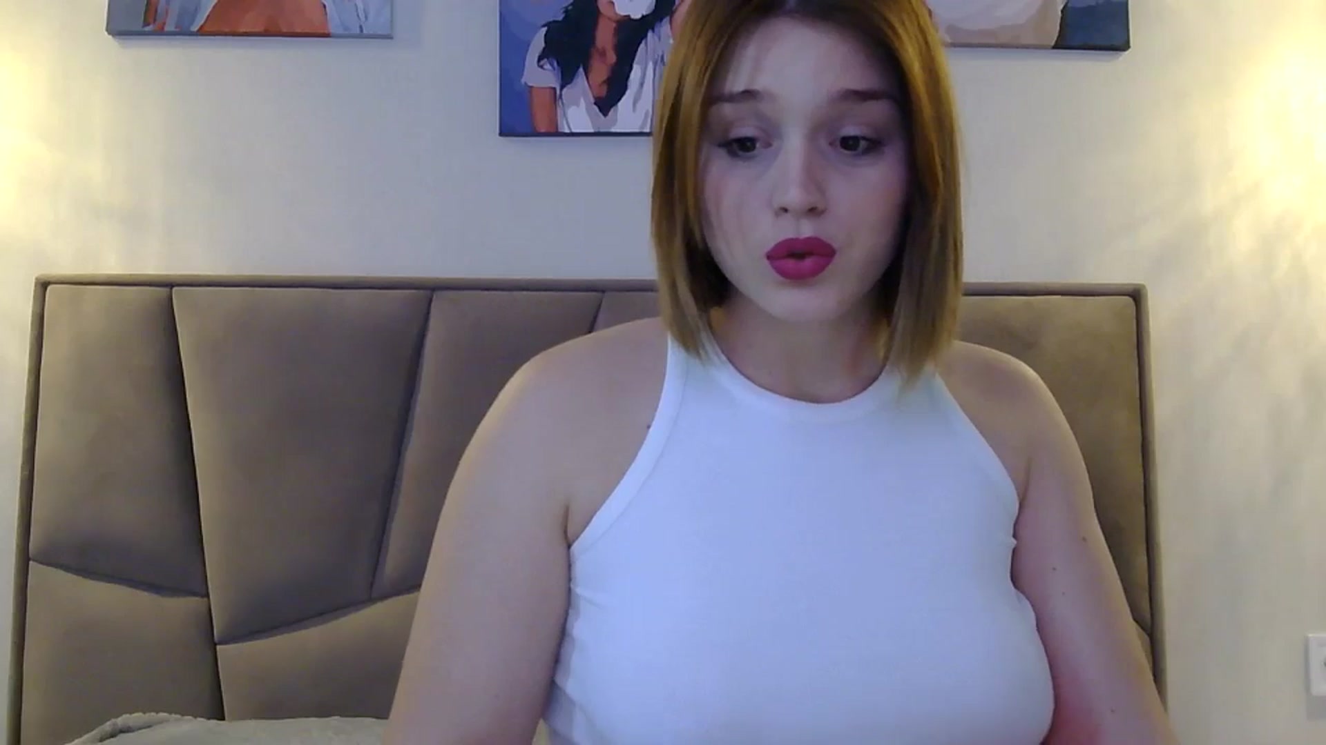 Gallery image thumbnail from SunnyyyLana's myfreecams stream on, 01/29/2024, 18:09 image 9 of 20
