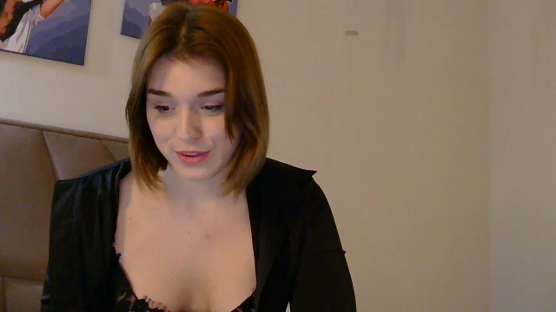 Gallery image thumbnail from SunnyyyLana's myfreecams stream on, 02/09/2024, 18:48 image 14 of 20