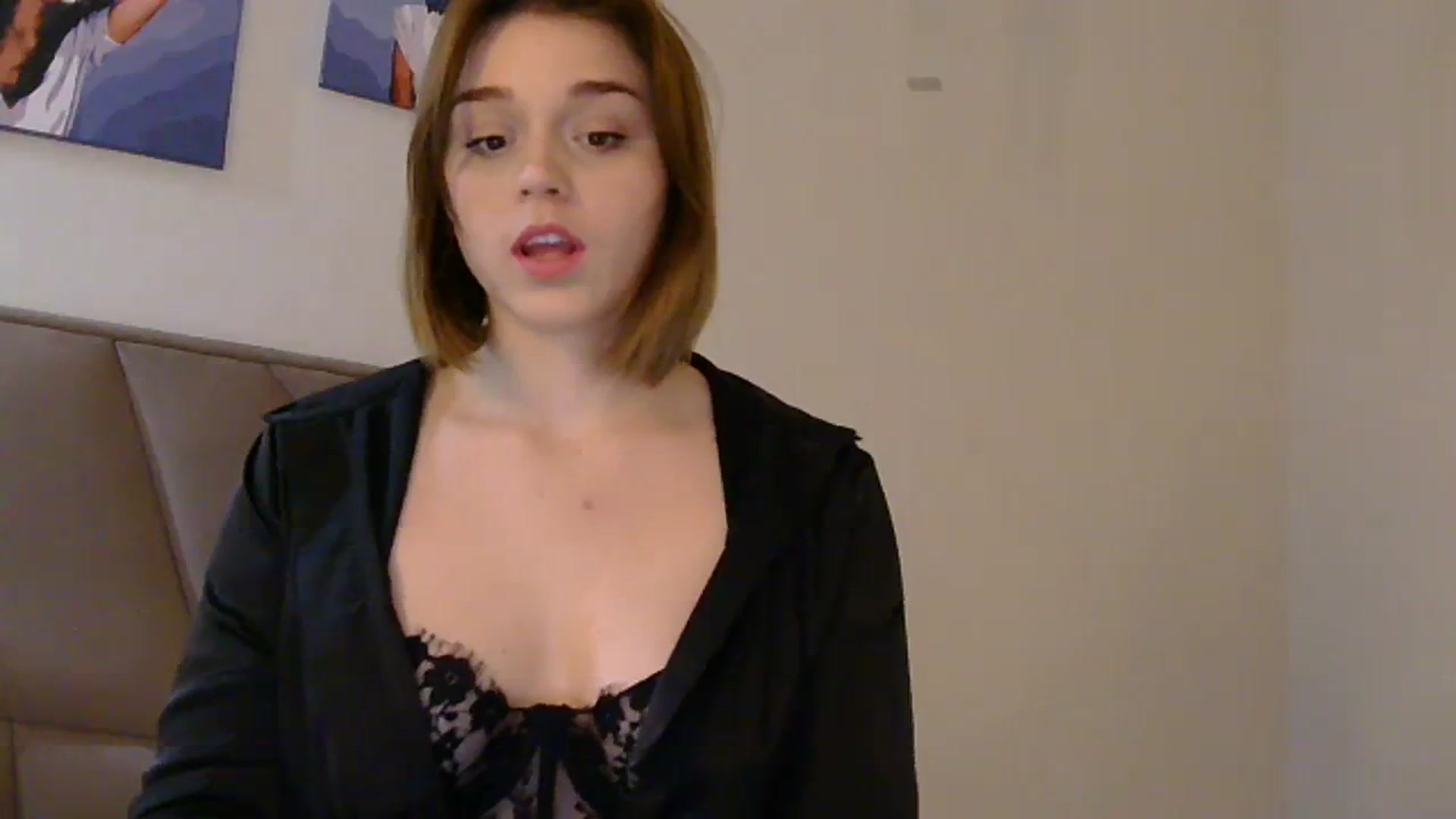 Gallery image thumbnail from SunnyyyLana's myfreecams stream on, 02/09/2024, 18:48 image 17 of 20