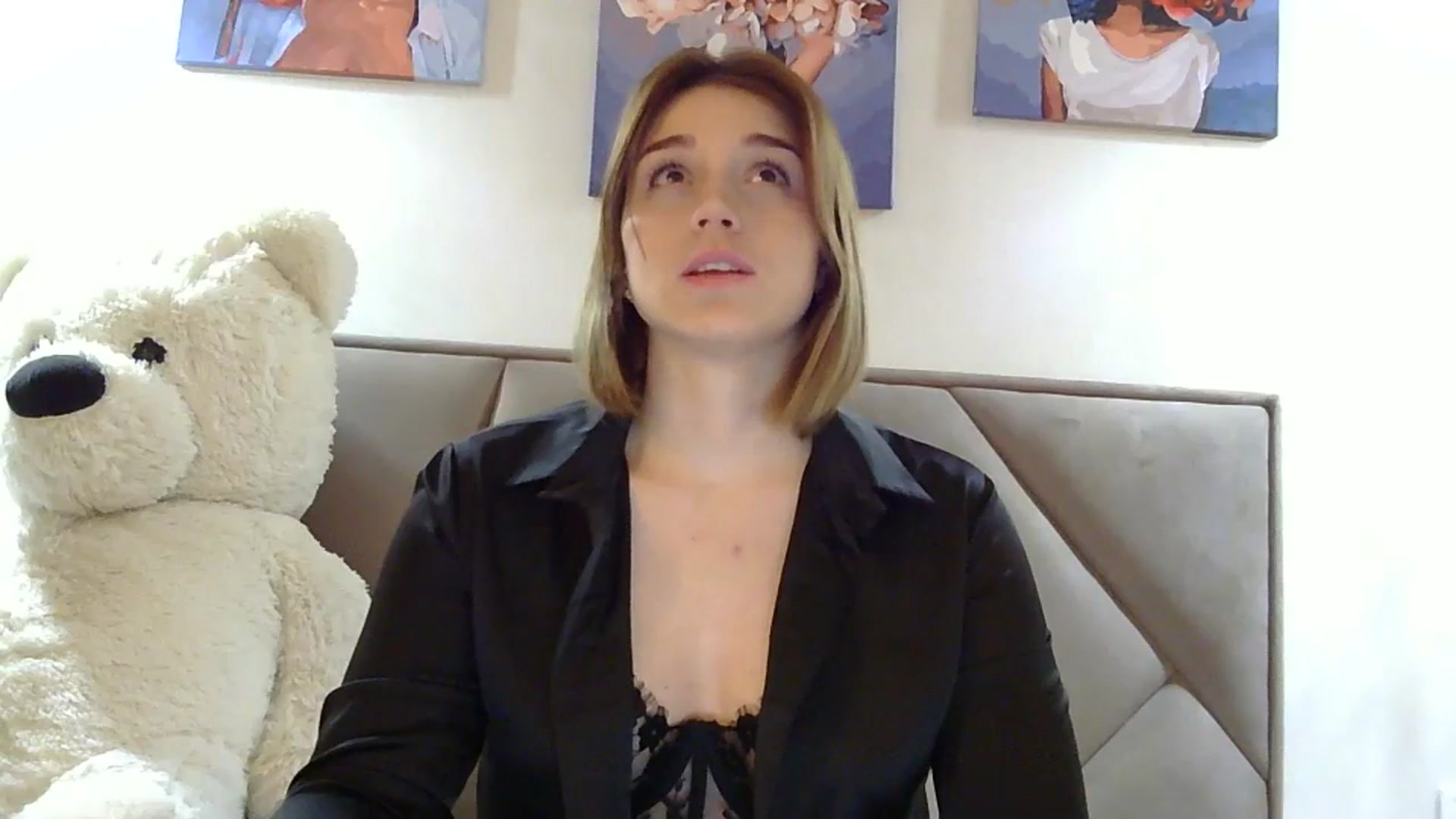 Gallery image thumbnail from SunnyyyLana's myfreecams stream on, 02/09/2024, 21:52 image 2 of 20