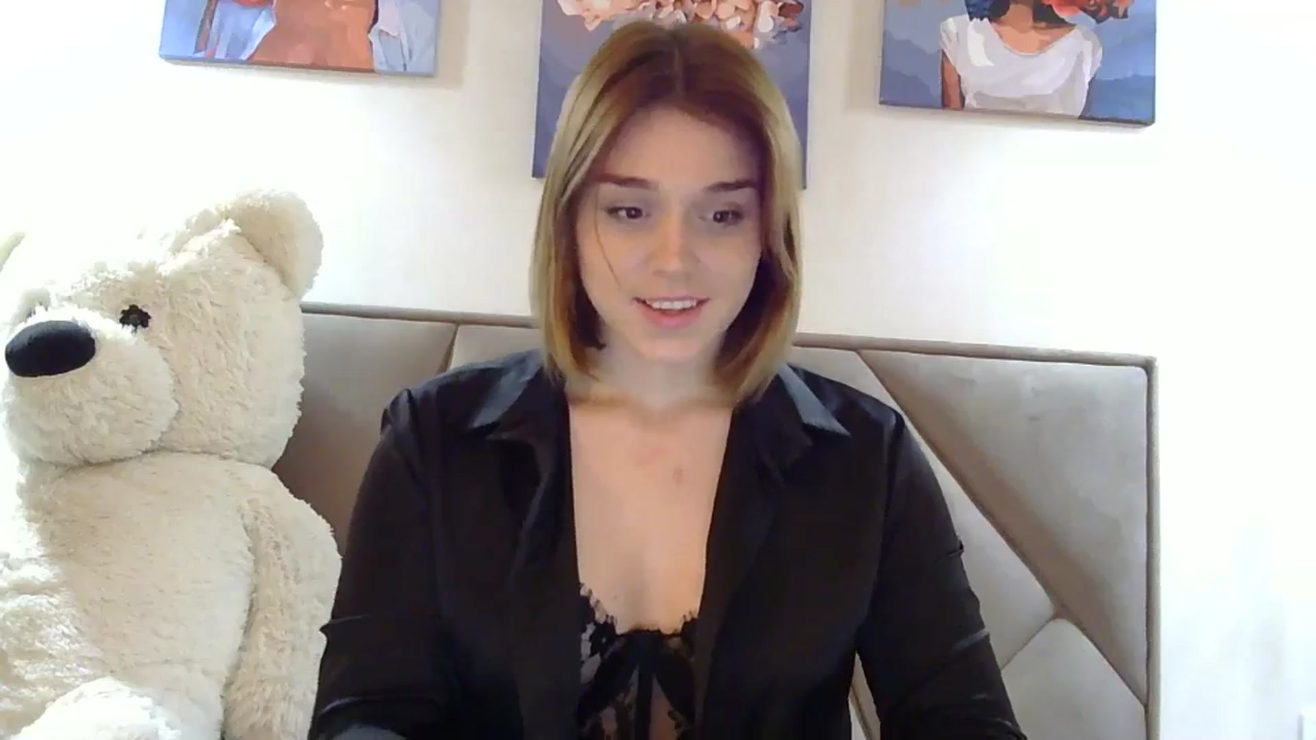 Gallery image thumbnail from SunnyyyLana's myfreecams stream on, 02/09/2024, 21:52 image 7 of 20