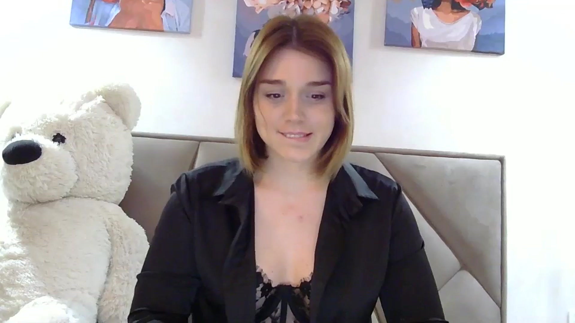 Gallery image thumbnail from SunnyyyLana's myfreecams stream on, 02/09/2024, 21:52 image 3 of 20