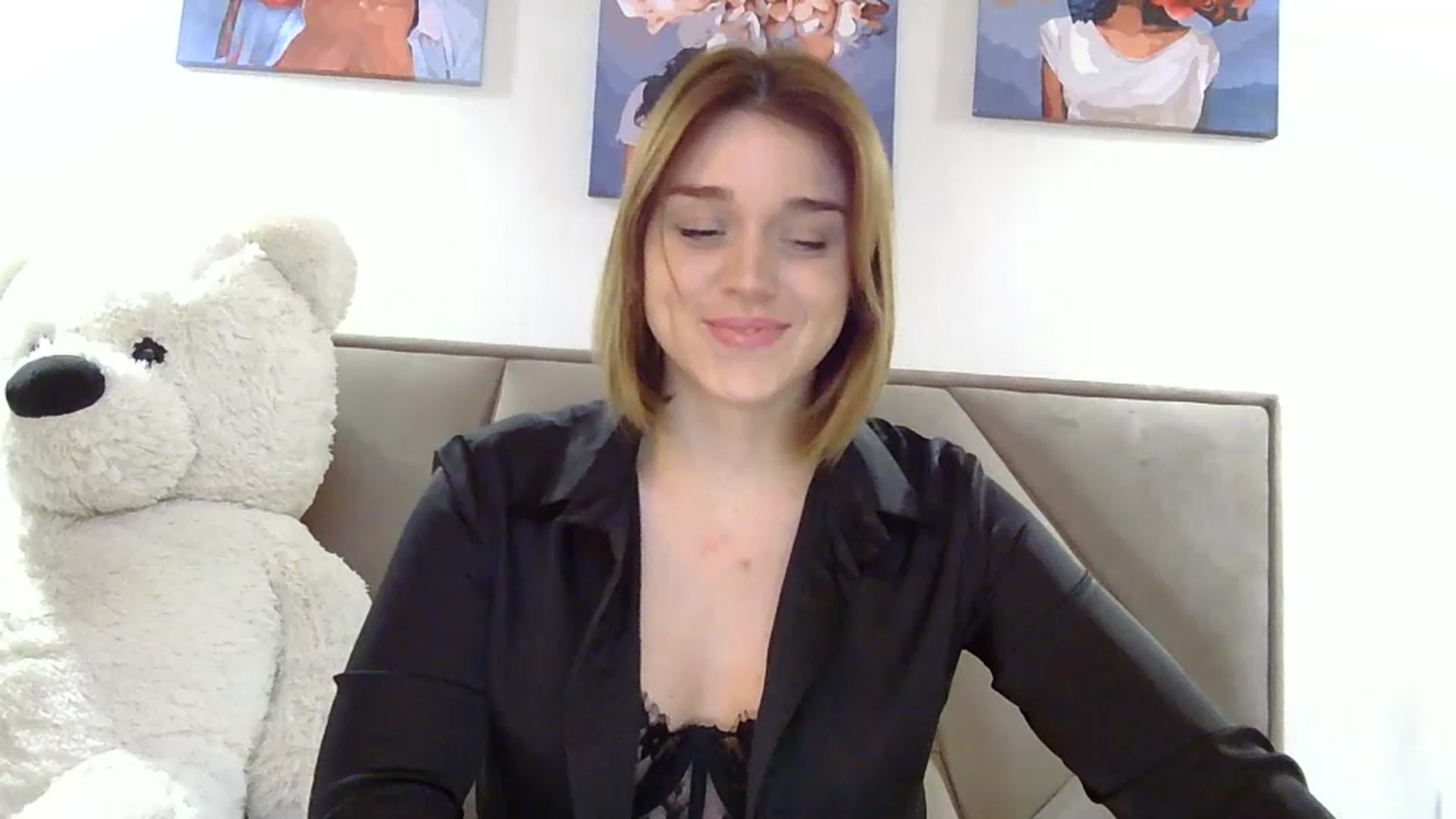 Gallery image thumbnail from SunnyyyLana's myfreecams stream on, 02/09/2024, 21:52 image 9 of 20