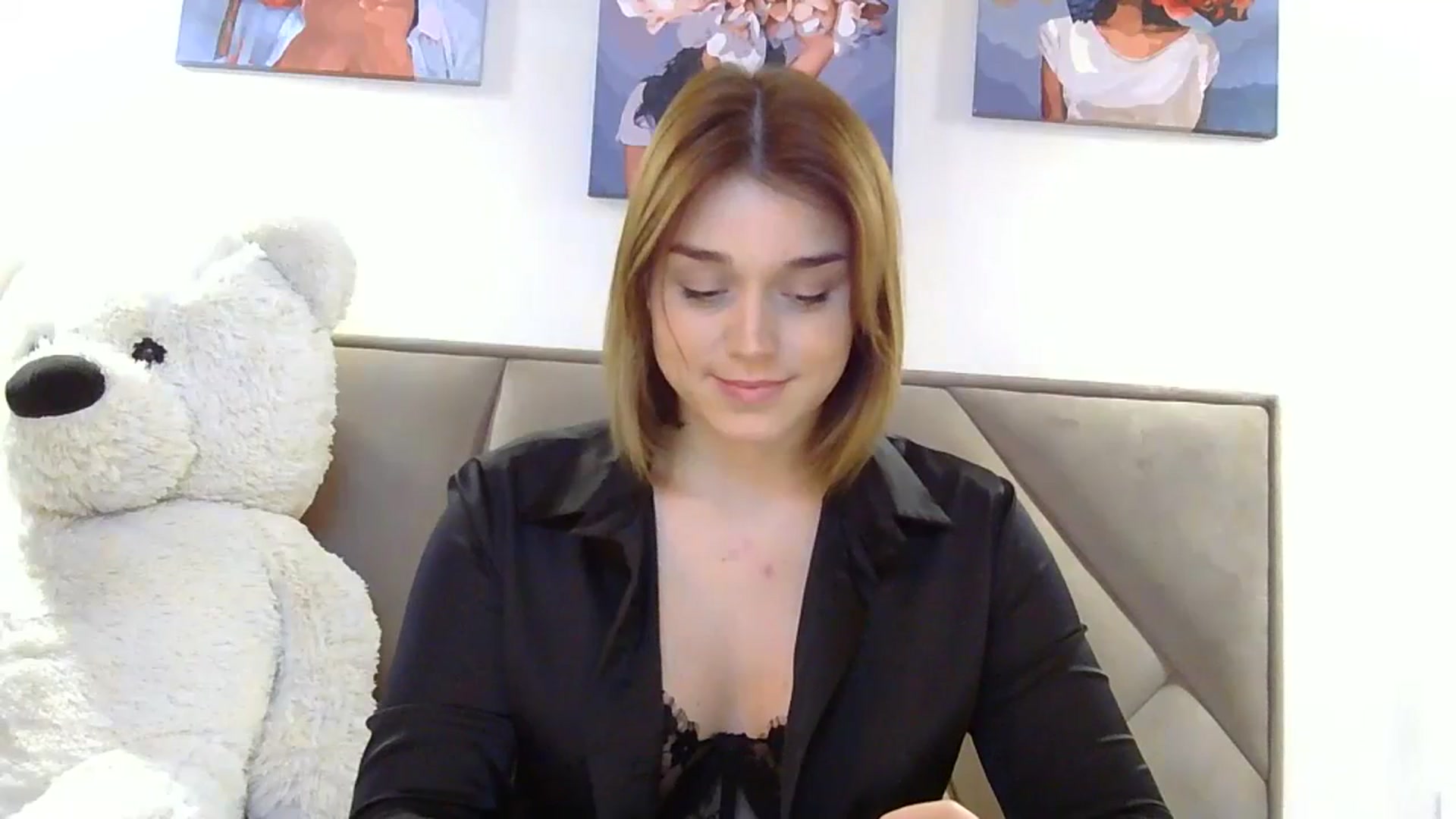 Gallery image thumbnail from SunnyyyLana's myfreecams stream on, 02/09/2024, 21:52 image 13 of 20