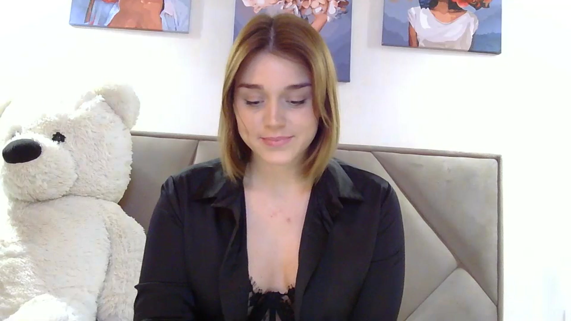 Gallery image thumbnail from SunnyyyLana's myfreecams stream on, 02/09/2024, 21:52 image 14 of 20