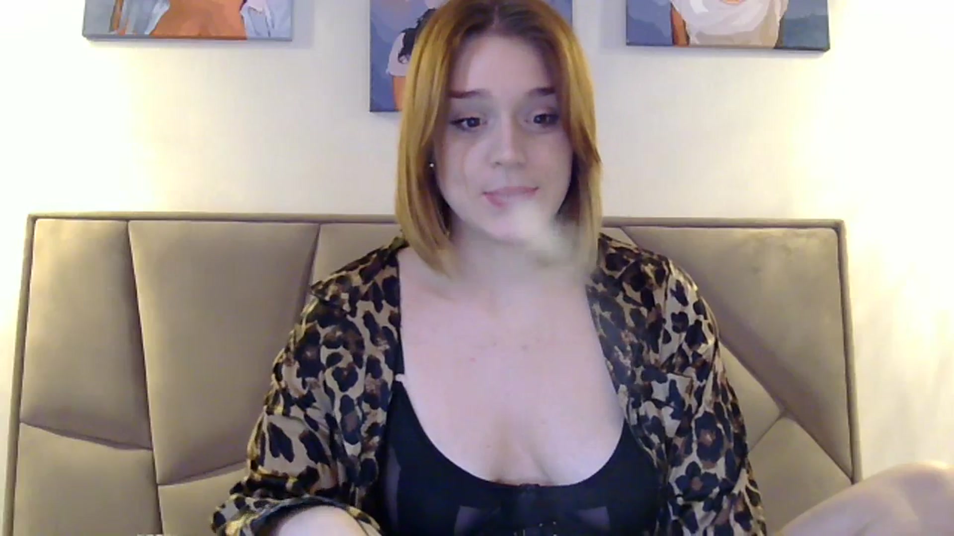 Gallery image thumbnail from SunnyyyLana's myfreecams stream on, 02/17/2024, 23:41 image 6 of 20
