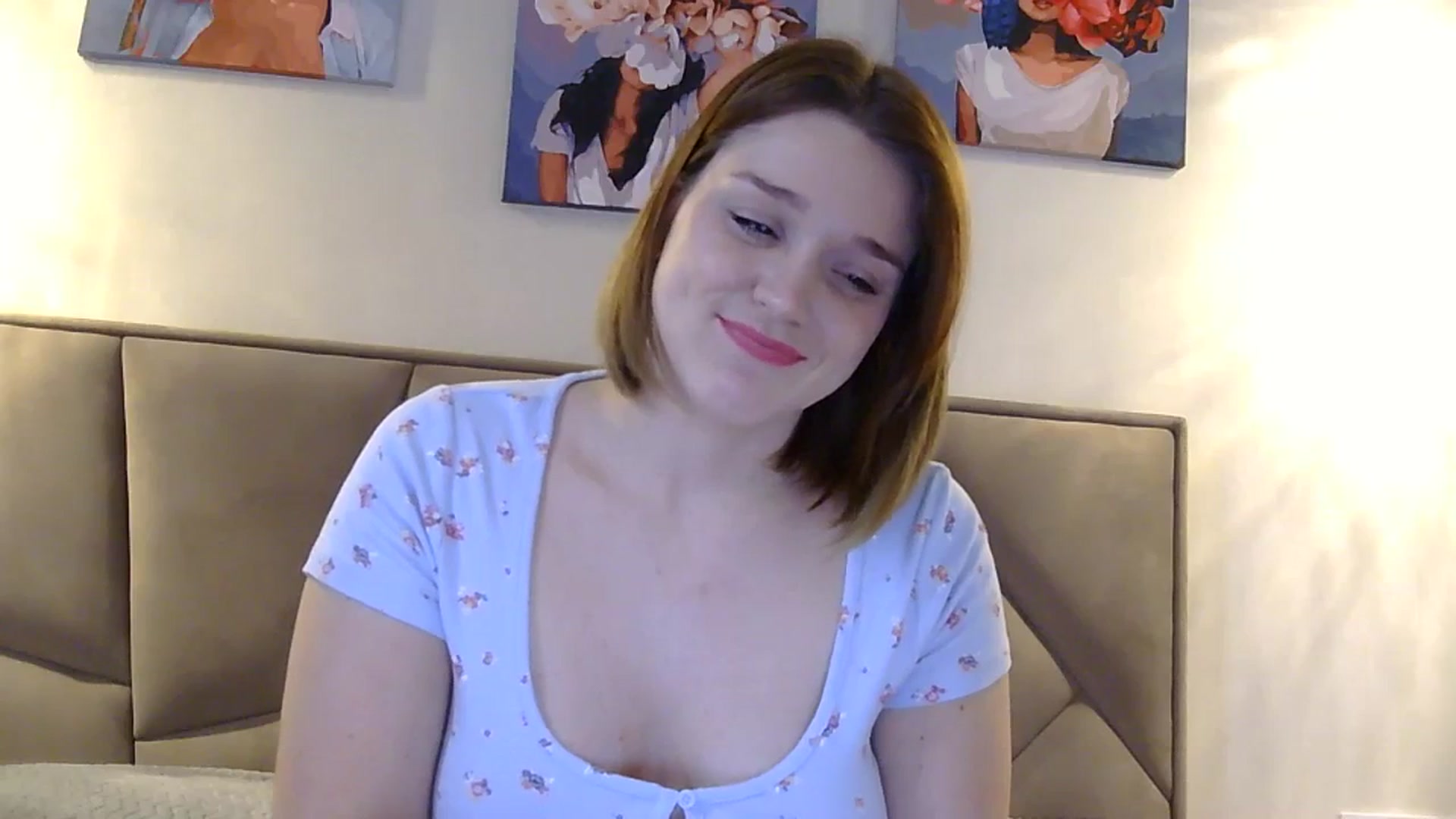 Gallery image thumbnail from SunnyyyLana's myfreecams stream on, 02/24/2024, 20:58 image 13 of 20