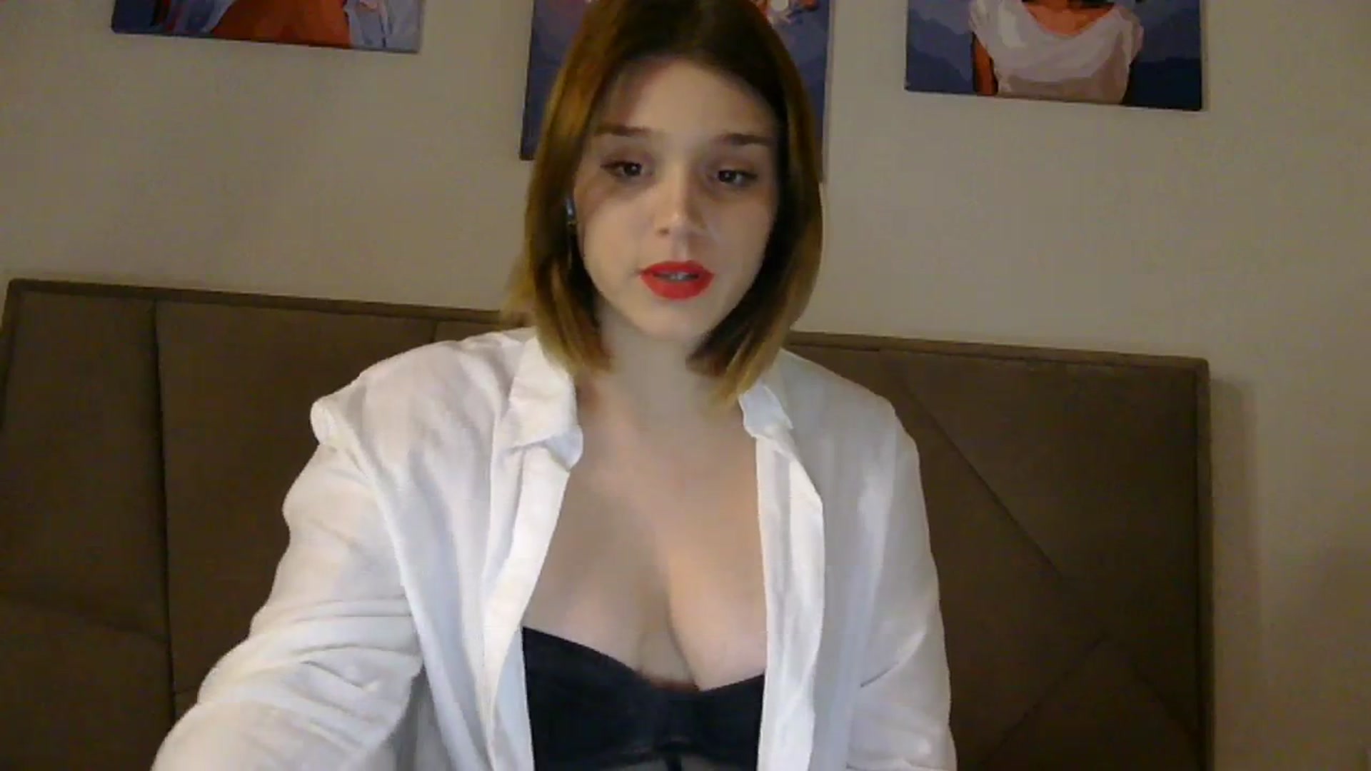 Gallery image thumbnail from SunnyyyLana's myfreecams stream on, 03/24/2024, 20:46 image 14 of 20