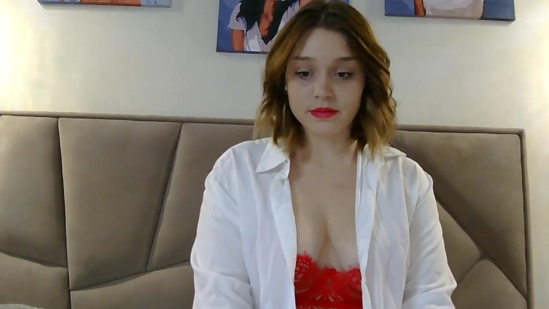Gallery image thumbnail from SunnyyyLana's myfreecams stream on, 04/03/2024, 16:01 image 16 of 20