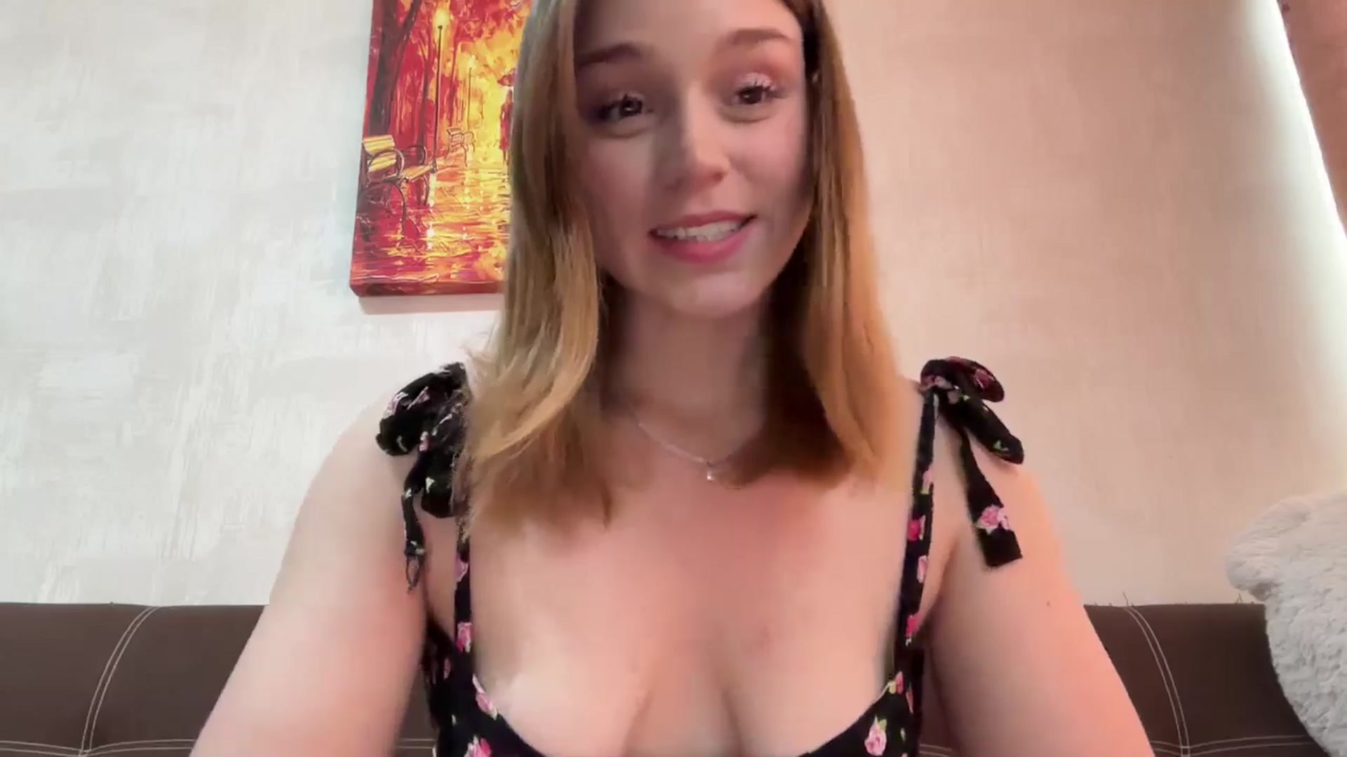 Gallery image thumbnail from SunnyyyLana's myfreecams stream on, 05/04/2025, 14:47 image 9 of 20