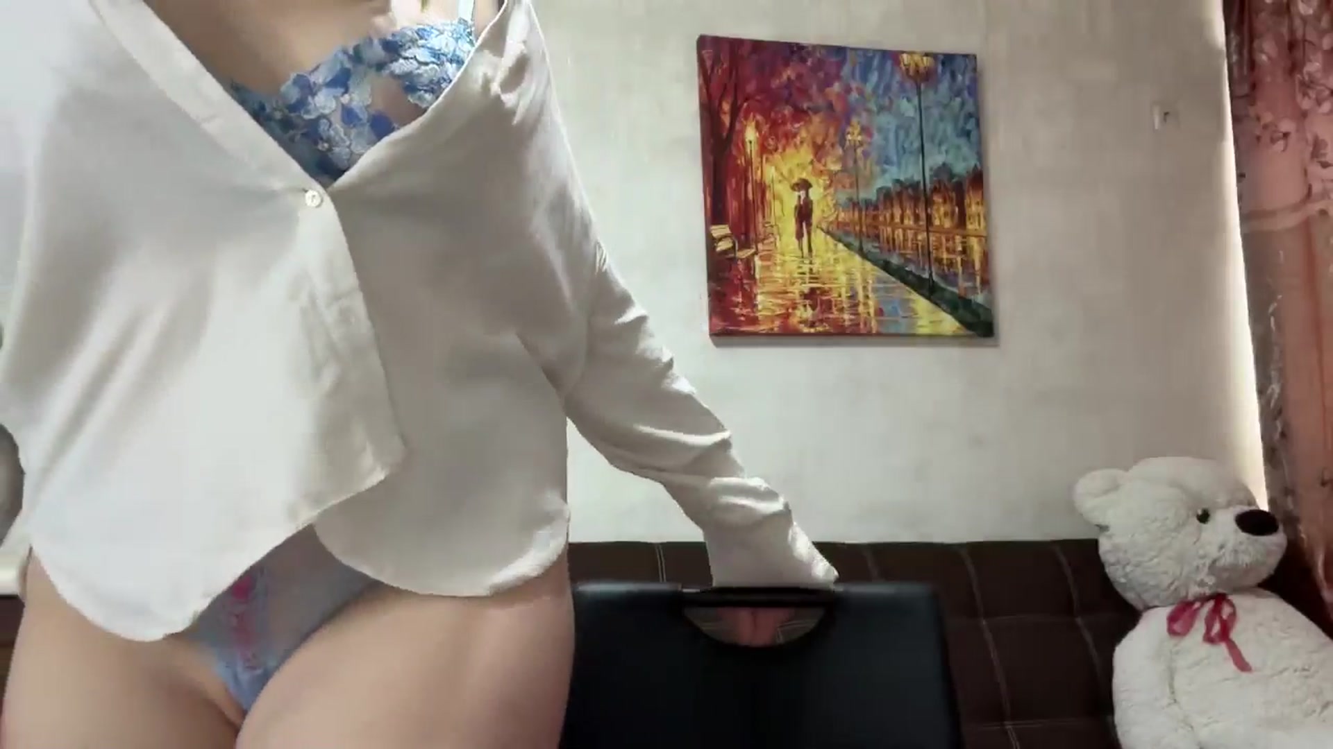 Gallery image thumbnail from SunnyyyLana's myfreecams stream on, 12/17/2025, 12:19 image 14 of 20