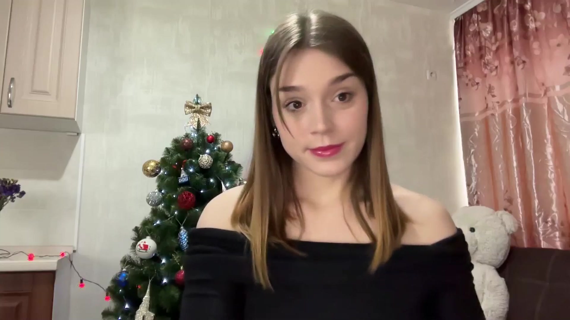 Gallery image thumbnail from SunnyyyLana's myfreecams stream on, 12/24/2025, 13:11 image 5 of 20