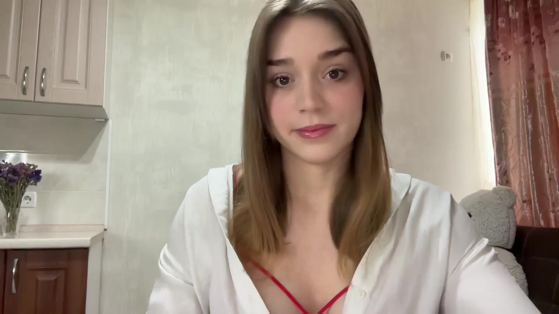 Gallery image thumbnail from SunnyyyLana's myfreecams stream on, 02/12/2026, 11:14 image 4 of 20
