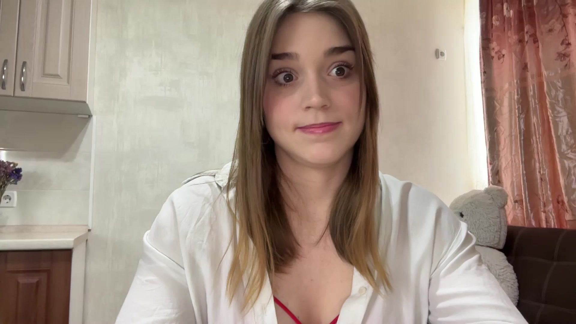 Gallery image thumbnail from SunnyyyLana's myfreecams stream on, 02/12/2026, 11:54 image 1 of 20