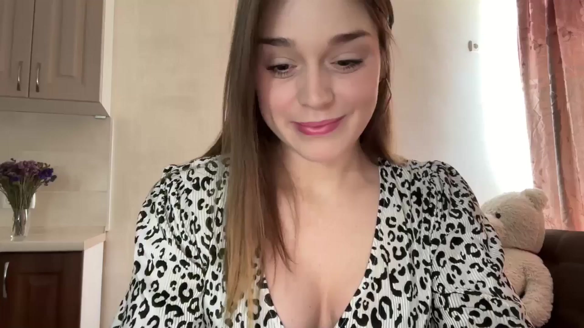 Gallery image thumbnail from SunnyyyLana's myfreecams stream on, 03/05/2026, 14:07 image 18 of 20