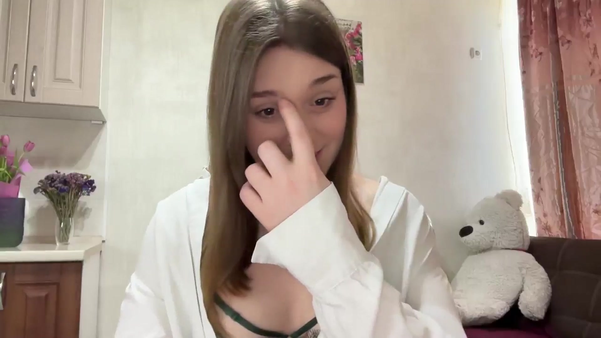 Gallery image thumbnail from SunnyyyLana's myfreecams stream on, 03/11/2026, 13:48 image 15 of 20