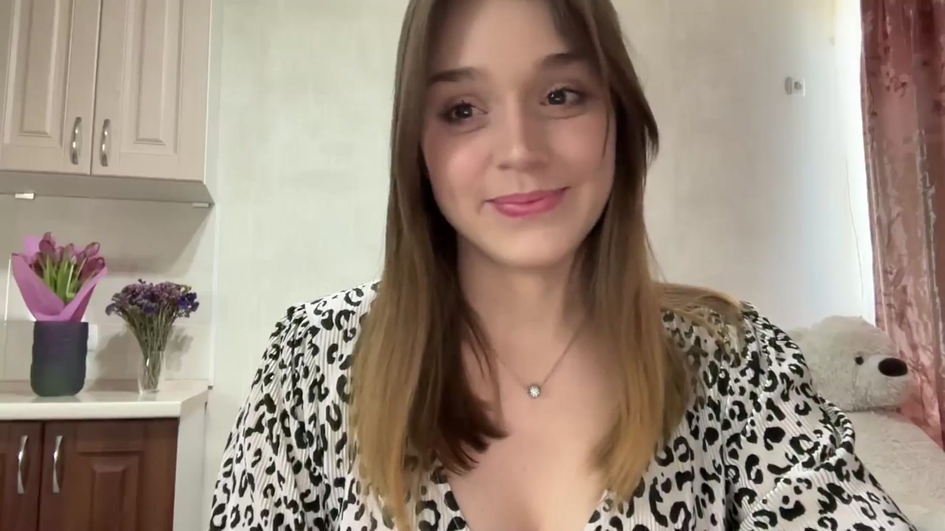 Gallery image thumbnail from SunnyyyLana's myfreecams stream on, 03/13/2026, 13:08 image 11 of 20