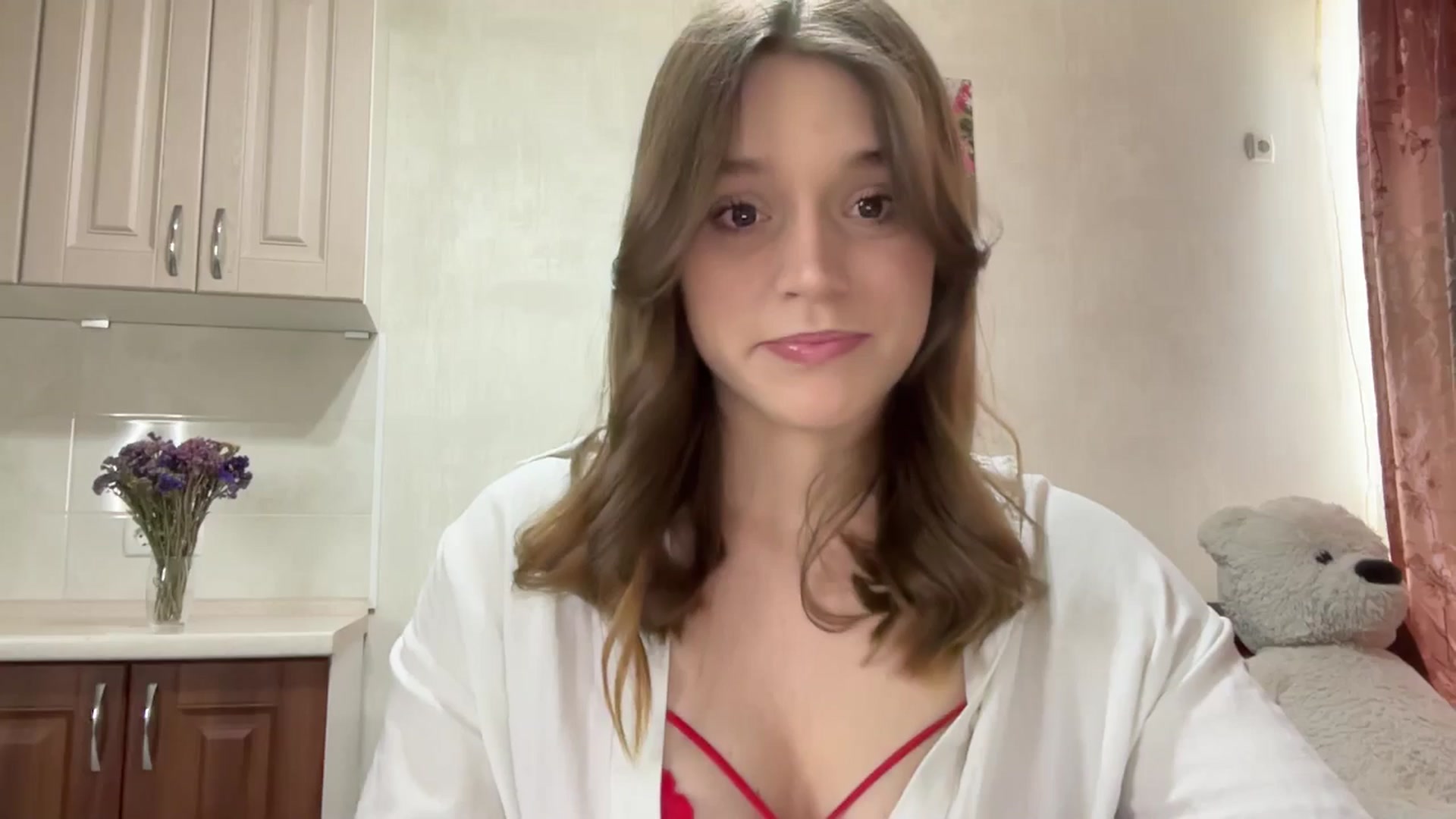 Gallery image thumbnail from SunnyyyLana's myfreecams stream on, 03/17/2026, 12:55 image 2 of 20