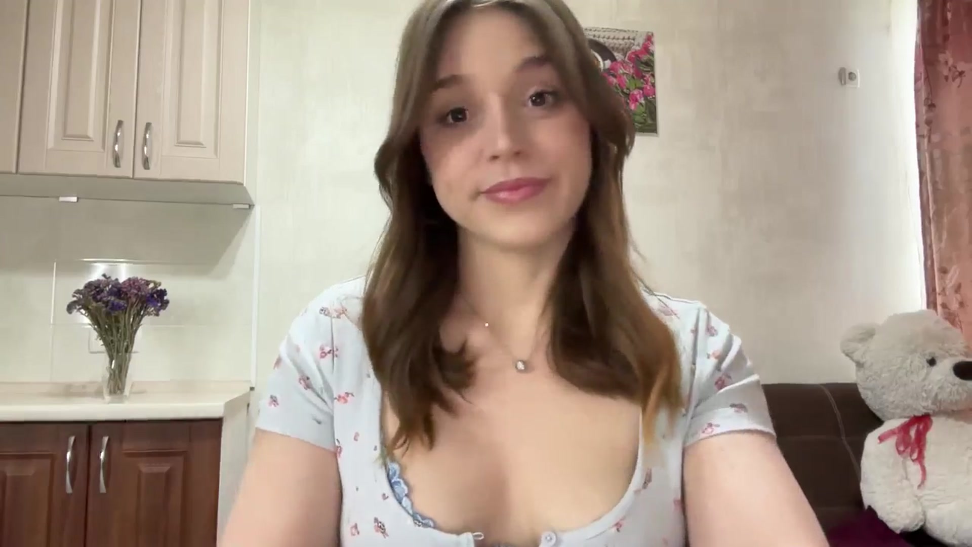 Gallery image thumbnail from SunnyyyLana's myfreecams stream on, 03/19/2026, 14:13 image 8 of 20
